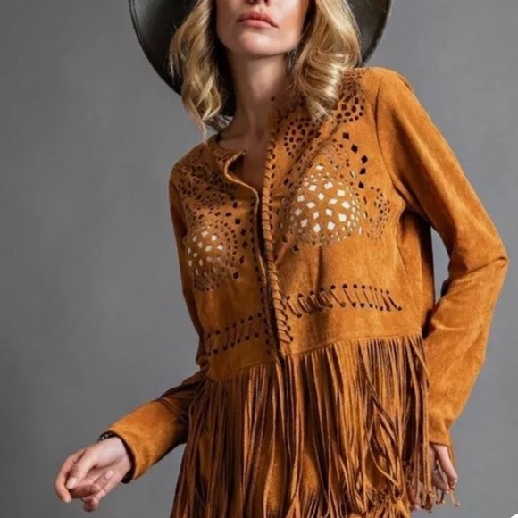 New Boutique Fabulous Faux Suede Fringe Detailed Lightweight Jacket